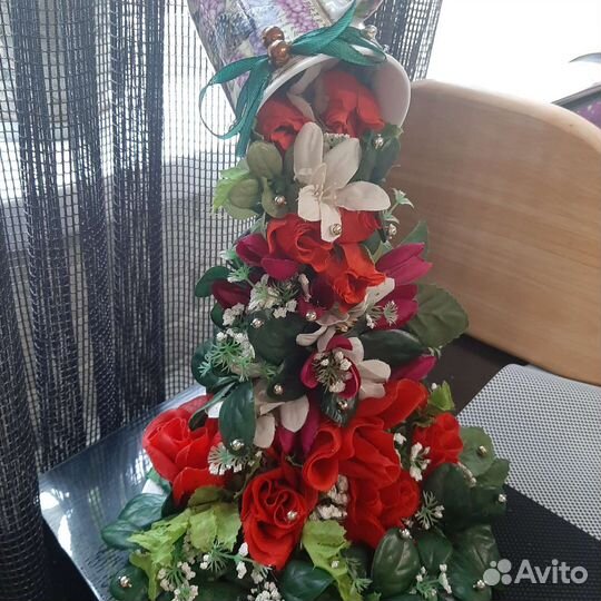 Парящая чаша