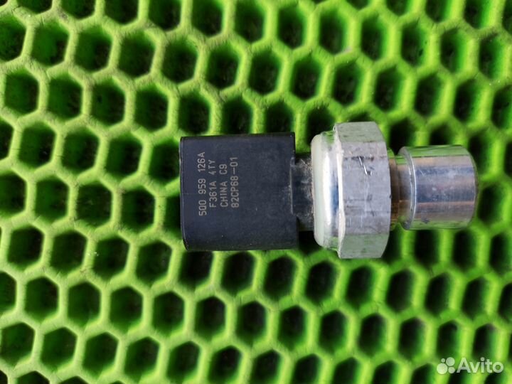 Трубка кондиционера на VW Passat B8 2015-2019