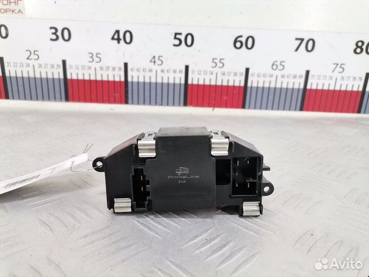 Сопротивление печки Audi Q5 8R 2012 8K0820521B