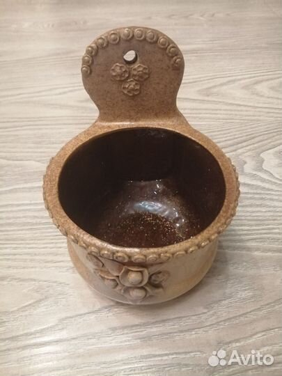 Кашпо керамическое. Подвесное