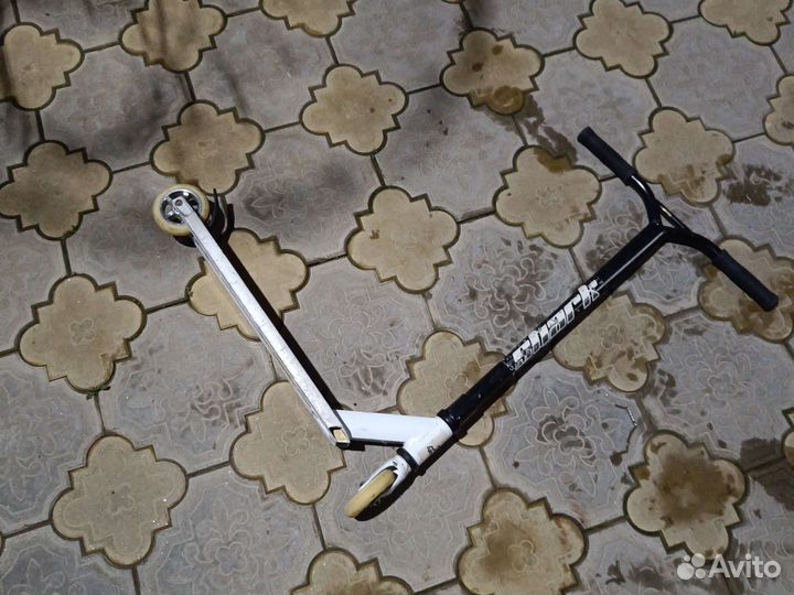 Трюковой самокат