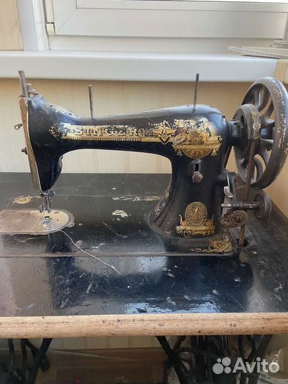 Швейная машина зингер Singer
