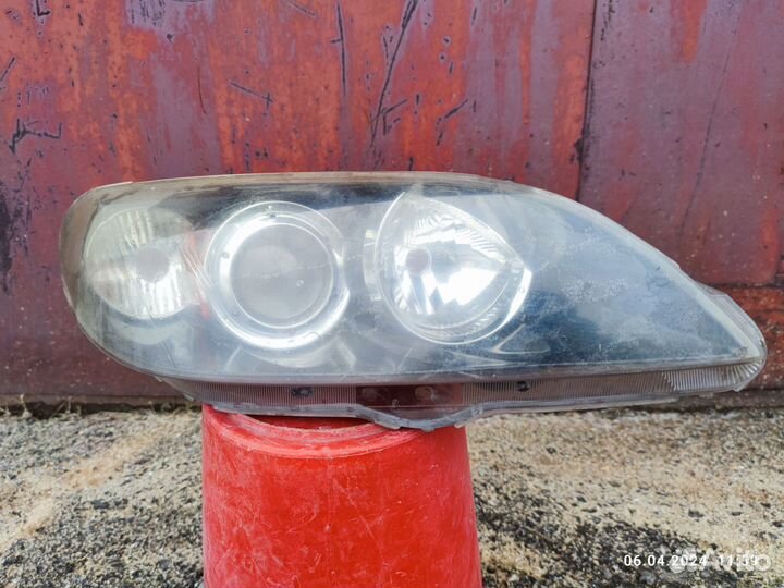 Фара передняя правая mazda 3 bk
