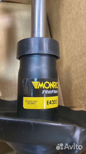 Амортизаторы передние VW Golf 3