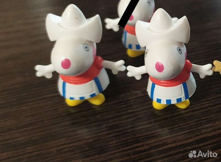 Игрушки Чупа чупс свинка Пеппа новые