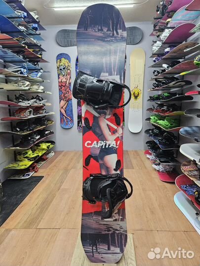 Сноуборд Capita DOA 152 см + крепления burton Mala