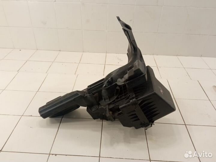 Корпус воздушного фильтра Mazda 3 BM (2013—2016)