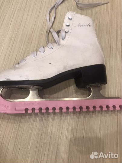 Коньки фигурные
