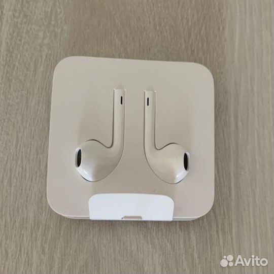 Наушники Earpods проводные