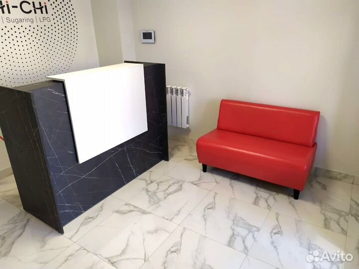 Стойка ресепшен в офис