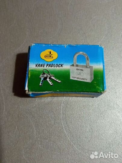 Замок навесной новый