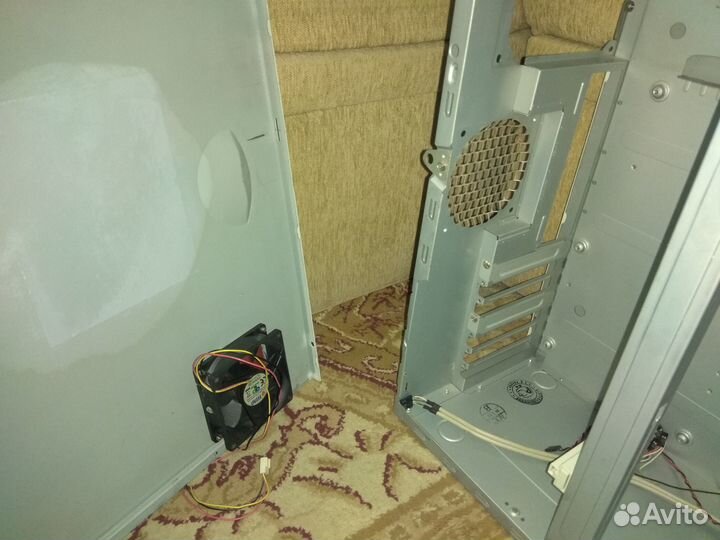 Корпус Inwin midi tower б/у