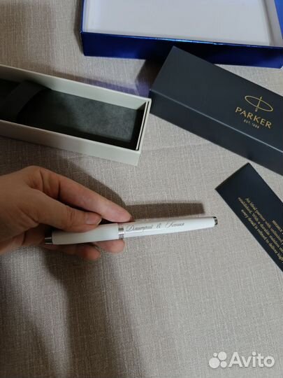 Ручки Parker с гравировкой и сменными стержнями