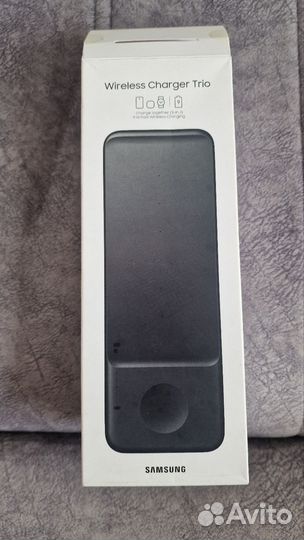 Беспроводная зарядка samsung на три устройства