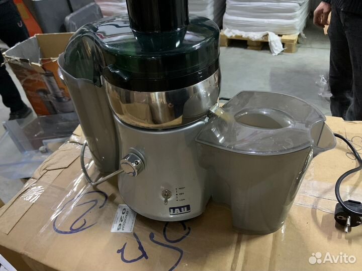 Соковыжималки JAU и Bork