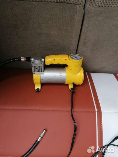 Компрессор автомобильный