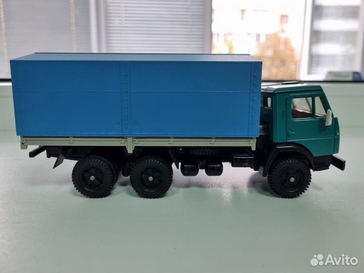 Модель камаз 5321 с тентом 1:43 Сделано в СССР