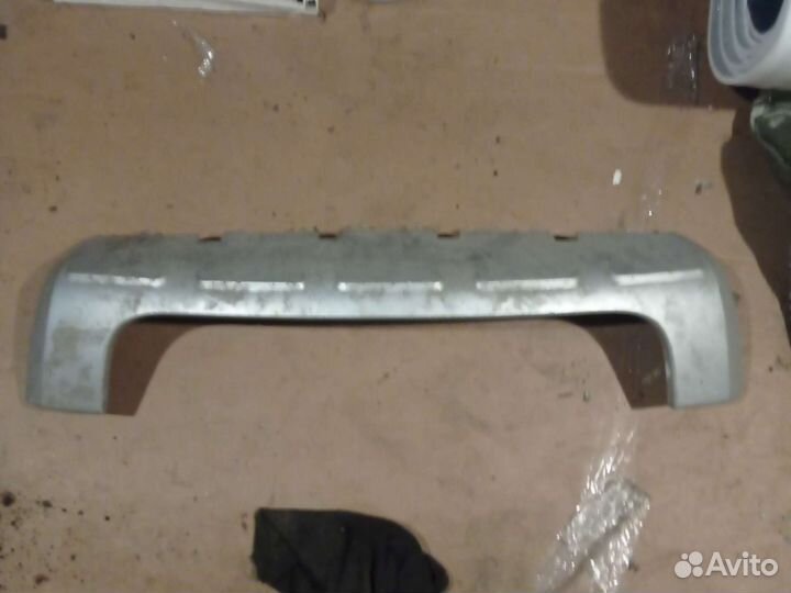 Накладка бампера skoda yeti