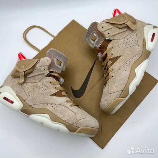 Бежевая коллаборация Travis x Jordan 6