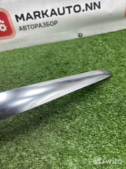 Накладка торпедо правая Suzuki Sx4 1 1.6 M16A 2009