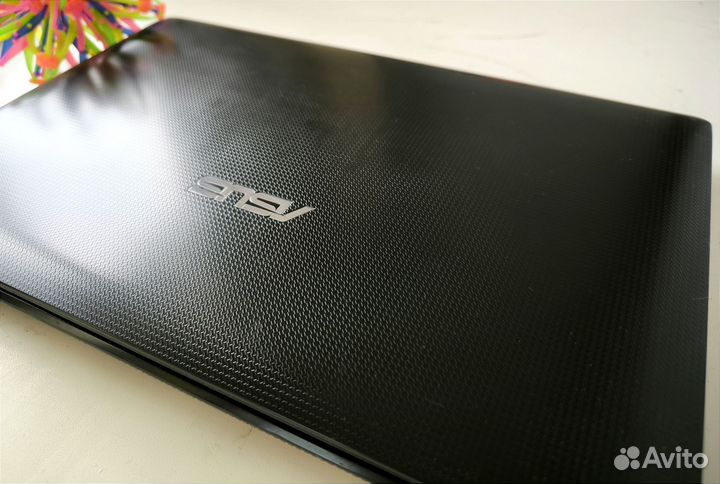 Ноутбук asus i5/4 ядра /как новый