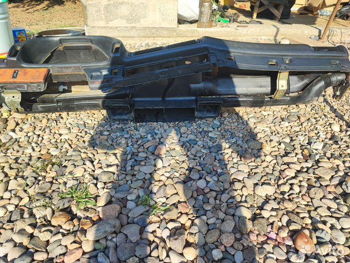 Торпеда e32, передняя панель