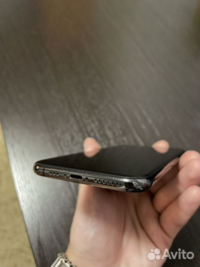 Телефон iPhone Xs
