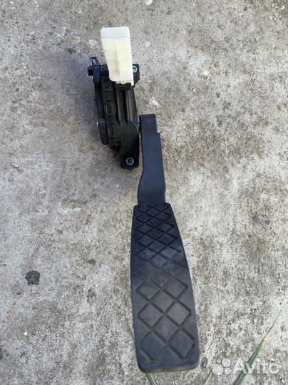 Педаль газа 7L0723507D