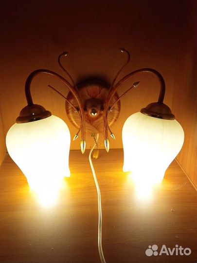 Настенный светильник бра