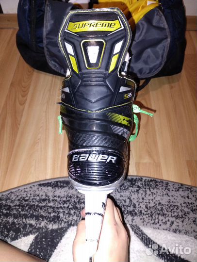 Хоккейные коньки Bauer Supreme