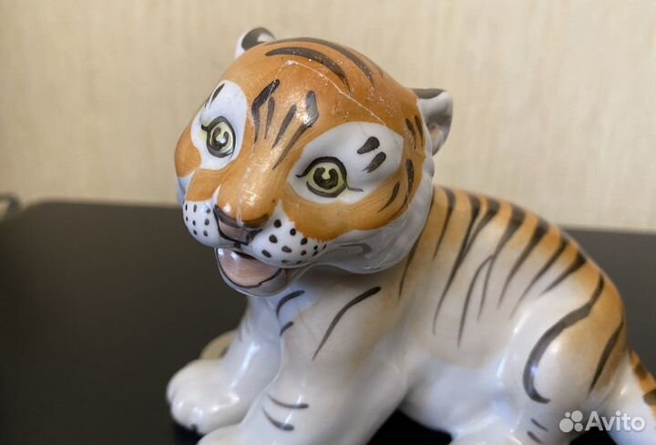 Статуэтка тигренок Вербилки фарфор