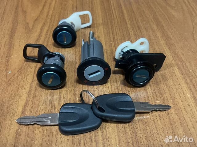 Комплект личинок Nexia Daewoo