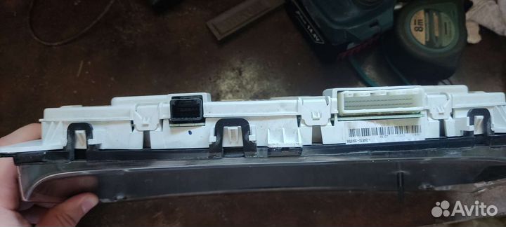 Щиток приборов Nissan Pathfinder R51