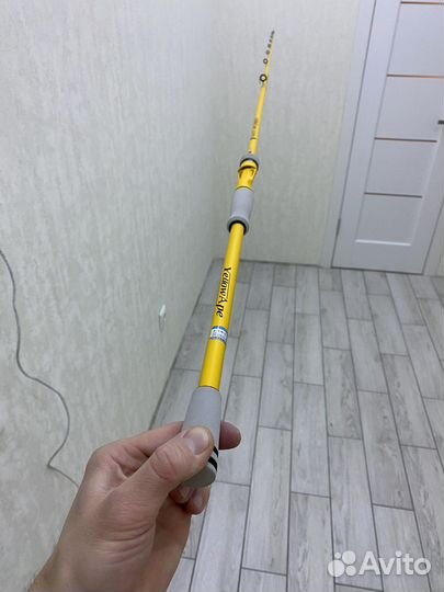 Спининг надежный на хищника 240см