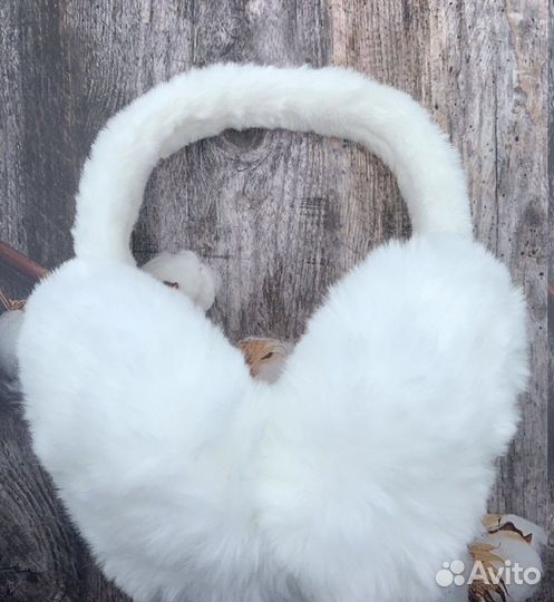 Меховые наушники женские
