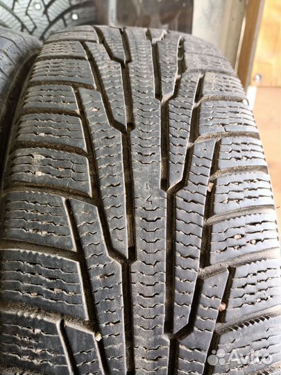 Nokian Tyres Hakkapeliitta R 185/60 R15 88T