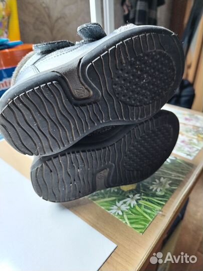 Ботинки демисезонные для девочки 23 размер