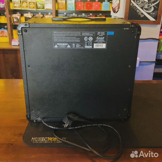 Комбоусилитель для электрогитары Marshall MG15 Vie