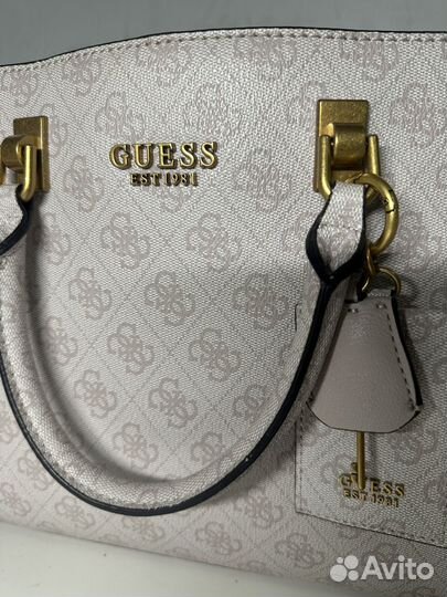 Сумка Guess