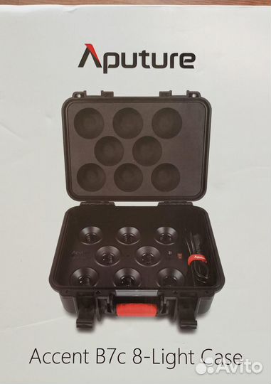 LED-лампа Aputure Accent b7c. Новая