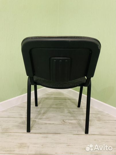 Стул офисный мягкий