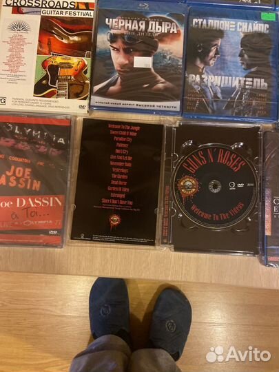 Отдам диски с фильмами