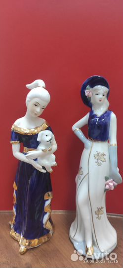 Фарфоровые статуэтки