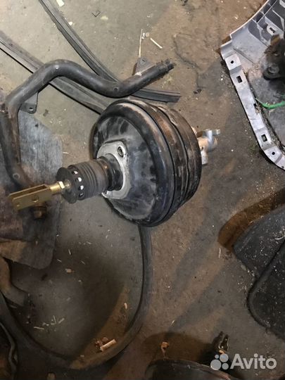 Вакуум Ауди а8 D2