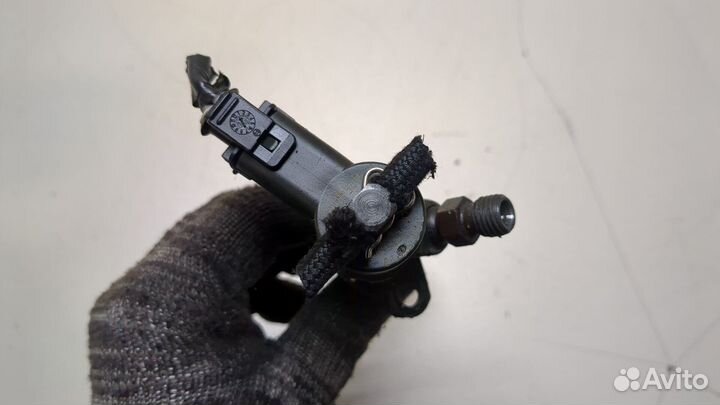 Форсунка топливная Volvo XC90, 2004