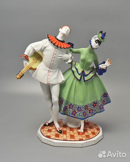 Статуэтка «Пьеро и Коломбина» мануфактура Фрауройт