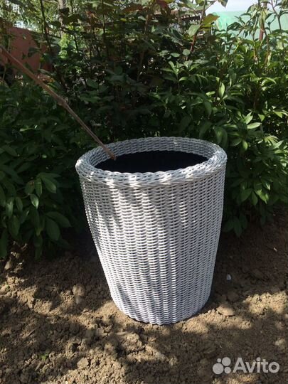 Кашпо для цветов