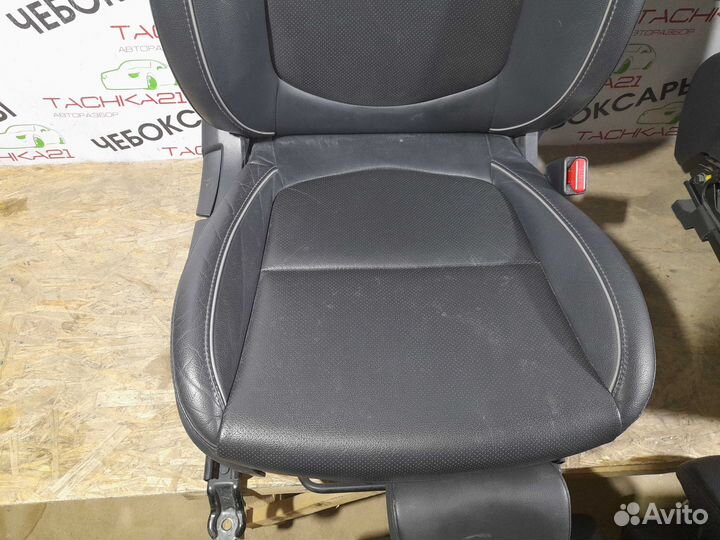 Комплект кресел Hyundai Creta (2016-2020) Кожа