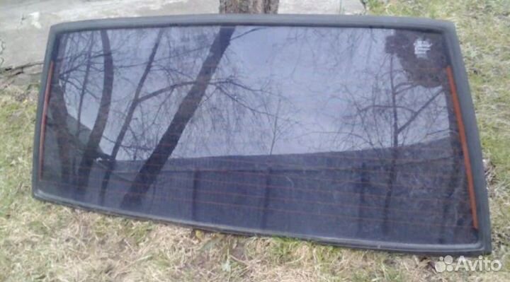 Заднее ветровое стекло ваз 21099, 2115 (Лада)