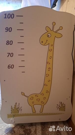 Детская кровать с маятником и ящиком